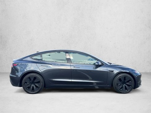 Used 2024 Tesla Model 3 Long Range AWD/4WD image 4
