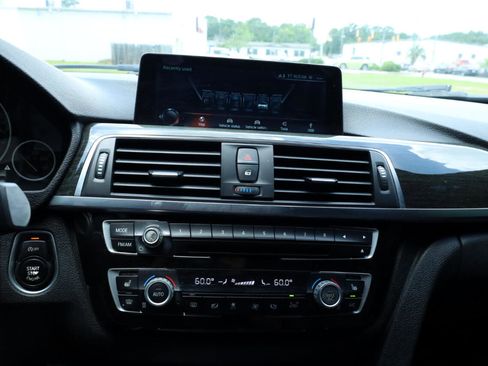 Used 2017 BMW 330i Sedan image 8