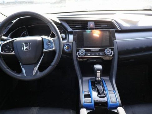 Used 2016 Honda Civic EX image 8