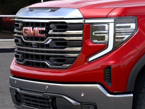New 2026 GMC Sierra 1500 SLT image 13