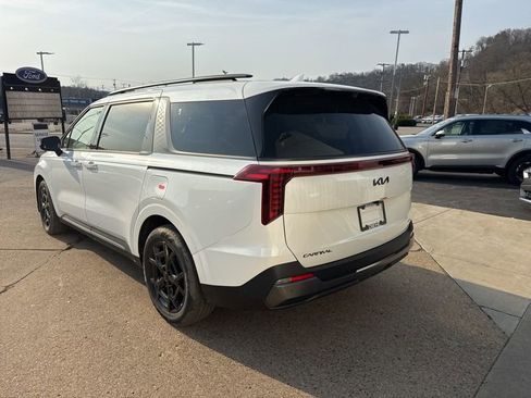 New 2026 Kia Carnival SX Prestige FWD image 5