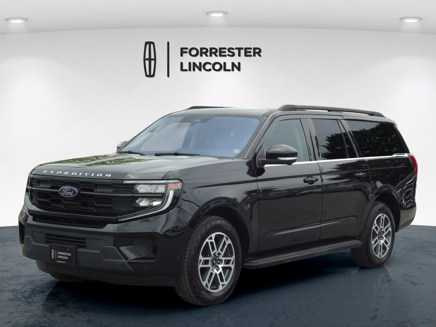Used 2025 Ford Expedition Max Active AWD/4WD image 7