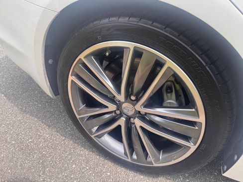 Used 2017 INFINITI Q50 Sport image 10