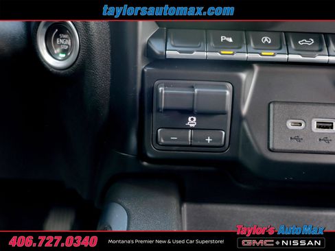 Used 2021 Chevrolet Silverado 1500 RST w/ Convenience Package II AWD/4WD image 19
