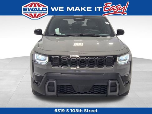 New 2026 Jeep Cherokee Limited AWD/4WD image 18