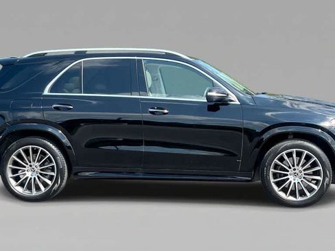 Used 2024 Mercedes-Benz GLE 350 4MATIC image 9