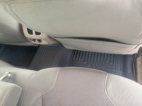 Used 2011 Ford Taurus SEL w/ 201A Rapid Spec Order Code image 10