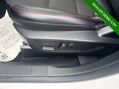 Used 2024 Ford Escape ST-Line Select w/ Tech Pack #2 AWD/4WD image 28