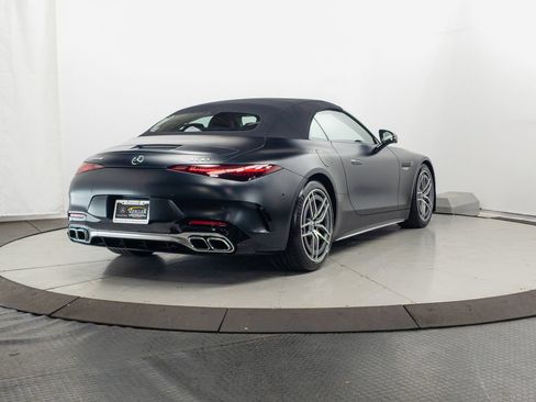 Certified 2024 Mercedes-Benz SL 63 AMG 4MATIC w/ Manufactur Interior Package image 33