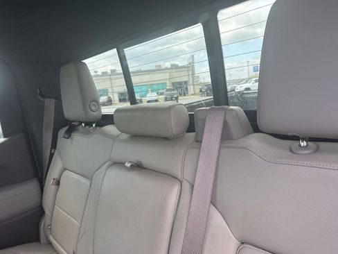 Used 2019 Chevrolet Silverado 1500 LTZ w/ LTZ Plus Package image 9