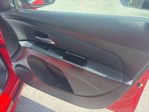 Used 2014 Chevrolet Cruze LT FWD image 16