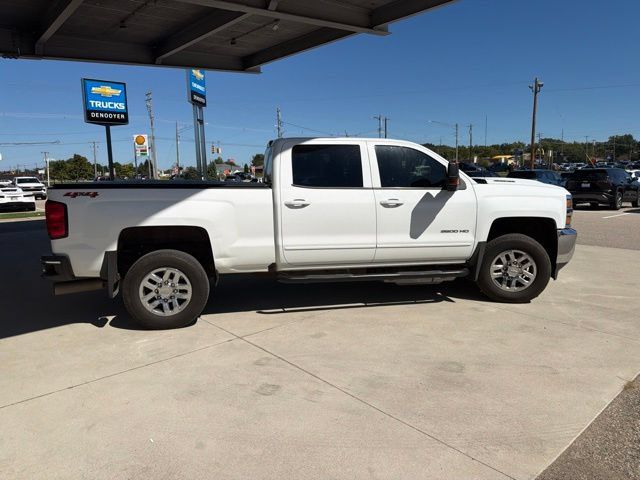 Used 2019 Chevrolet Silverado 3500 LT w/ LT Convenience Package AWD/4WD image 6
