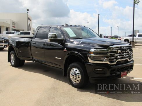 Used 2025 RAM 3500 Longhorn AWD/4WD image 8