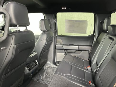 New 2025 Ford F150 Lariat w/ Equipment Group 502A High image 13