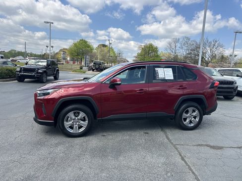 Used 2023 Toyota RAV4 XLE image 6