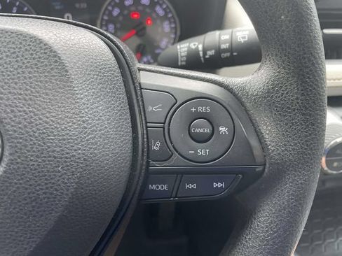 Used 2019 Toyota RAV4 XLE AWD/4WD image 26