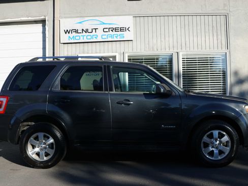 Used 2009 Ford Escape Limited image 23