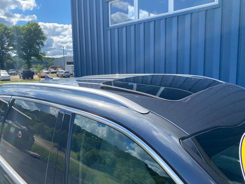 Used 2021 Kia Telluride S FWD image 5