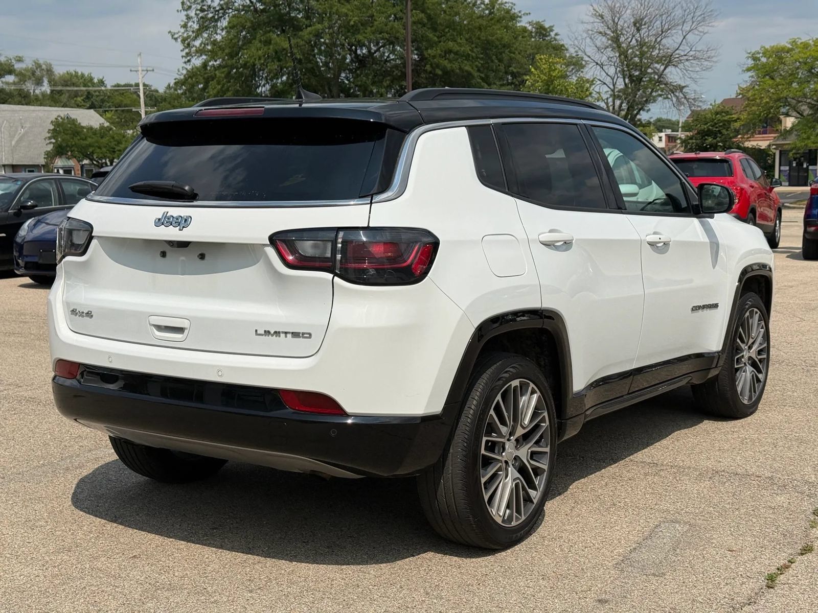 Used 2024 Jeep Compass Limited w/ Elite Group AWD/4WD image 7