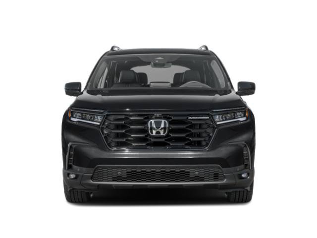 Used 2025 Honda Pilot Black Edition image 4