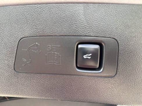 Used 2022 Lincoln Corsair Reserve w/ Equipment Group 201A image 20