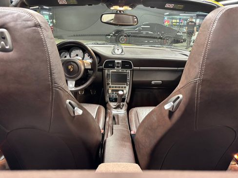 Used 2006 Porsche 911 Carrera S RWD image 15