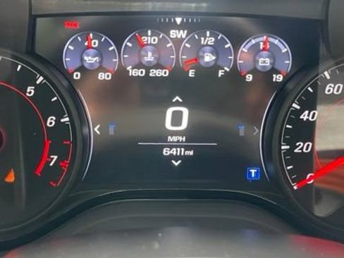Used 2023 Chevrolet Camaro SS RWD image 27