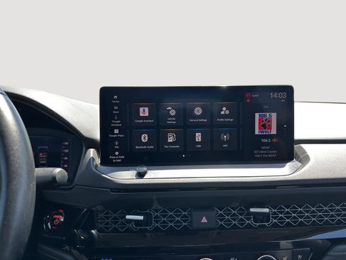 Used 2023 Honda Accord Touring image 14