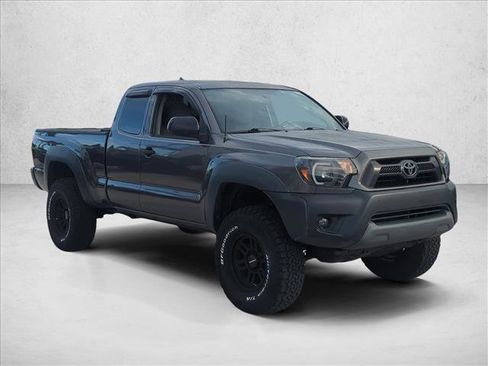 Used 2012 Toyota Tacoma 4x4 Access Cab image 3