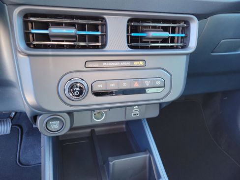 New 2026 Ford Maverick Lobo image 17