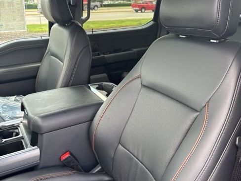 New 2025 Ford F350 Lariat w/ Lariat Ultimate Package image 38