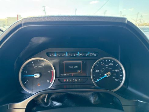 Used 2017 Ford F350 XLT w/ XLT Value Package AWD/4WD image 22