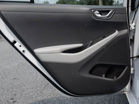 Used 2021 Hyundai Ioniq Blue FWD image 15