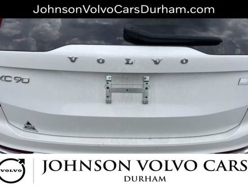 Used 2024 Volvo XC90 T8 Plus w/ Protection Package AWD/4WD image 5