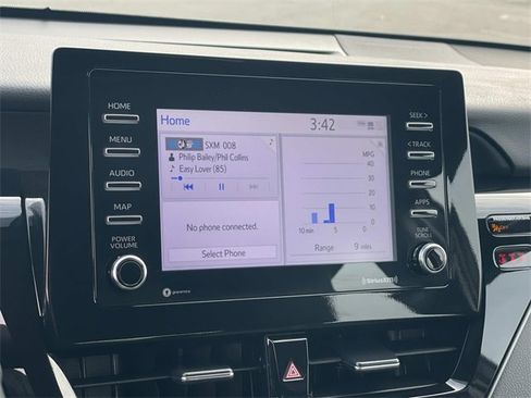 Used 2022 Toyota Camry SE image 12