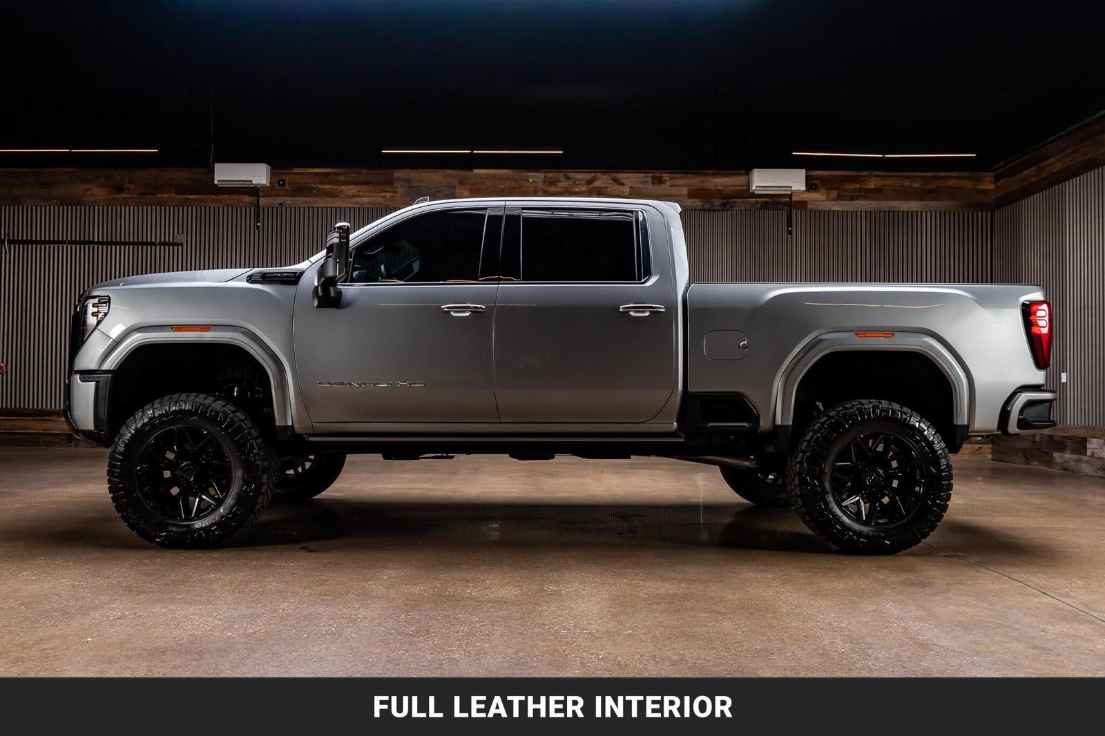 Used 2026 GMC Sierra 2500 Denali Ultimate AWD/4WD image 6