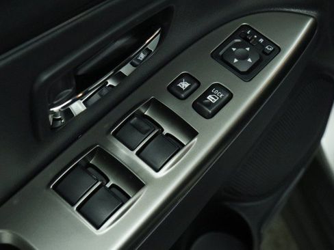 New 2026 Mitsubishi Outlander Sport SE AWD/4WD image 16