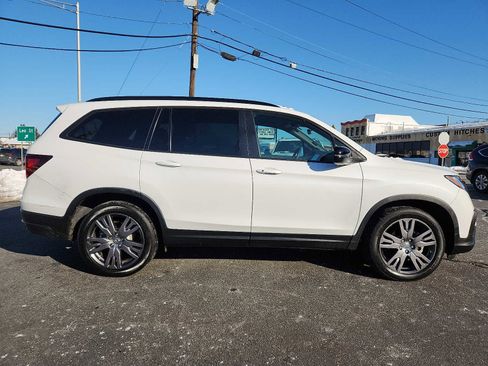 Certified 2022 Honda Pilot Sport image 7