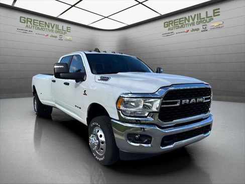 Certified 2023 RAM 3500 Big Horn w/ Level 1 Equipment Group AWD/4WD image 11