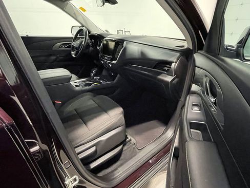 Used 2021 Chevrolet Traverse LT AWD/4WD image 27