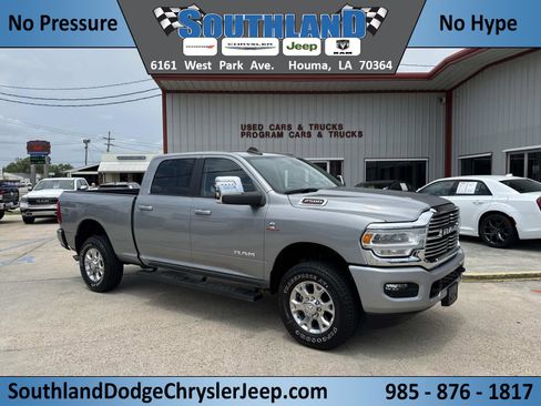 Used 2024 RAM 2500 Laramie AWD/4WD image 1