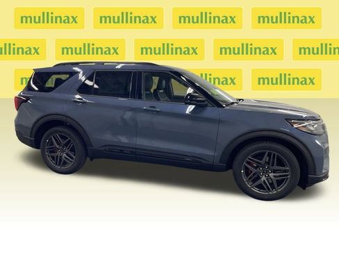 New 2026 Ford Explorer ST image 2