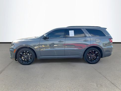 Used 2024 Dodge Durango GT w/ Blacktop Package RWD image 4