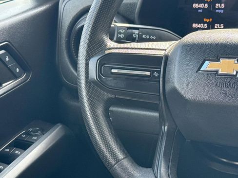Used 2024 Chevrolet Colorado W/T RWD image 13