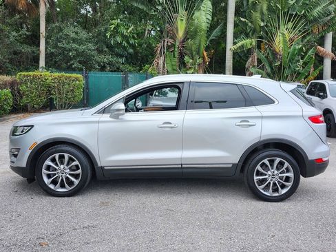 Used 2019 Lincoln MKC Select w/ Select Plus Package image 4