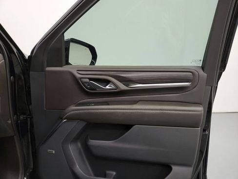 Used 2022 GMC Yukon XL Denali RWD image 40