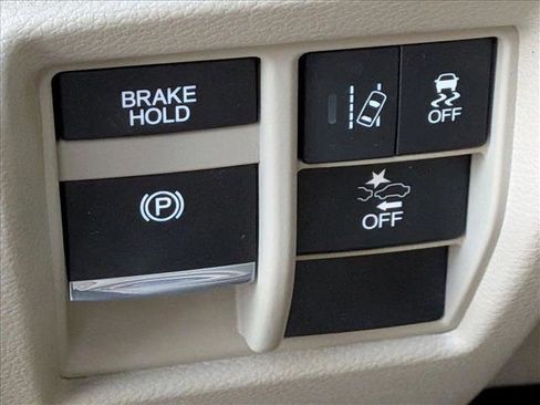 Used 2018 Acura MDX FWD image 13