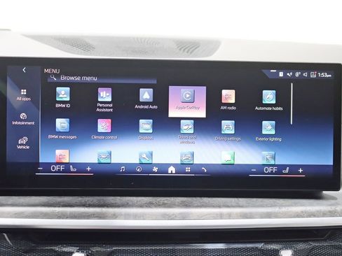 Used 2024 BMW X5 xDrive40i w/ M Sport Package image 19