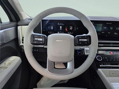 Used 2026 Hyundai Santa Fe SEL image 15