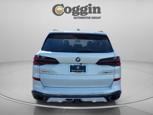 Certified 2024 BMW X5 xDrive50e w/ M Sport Package image 5